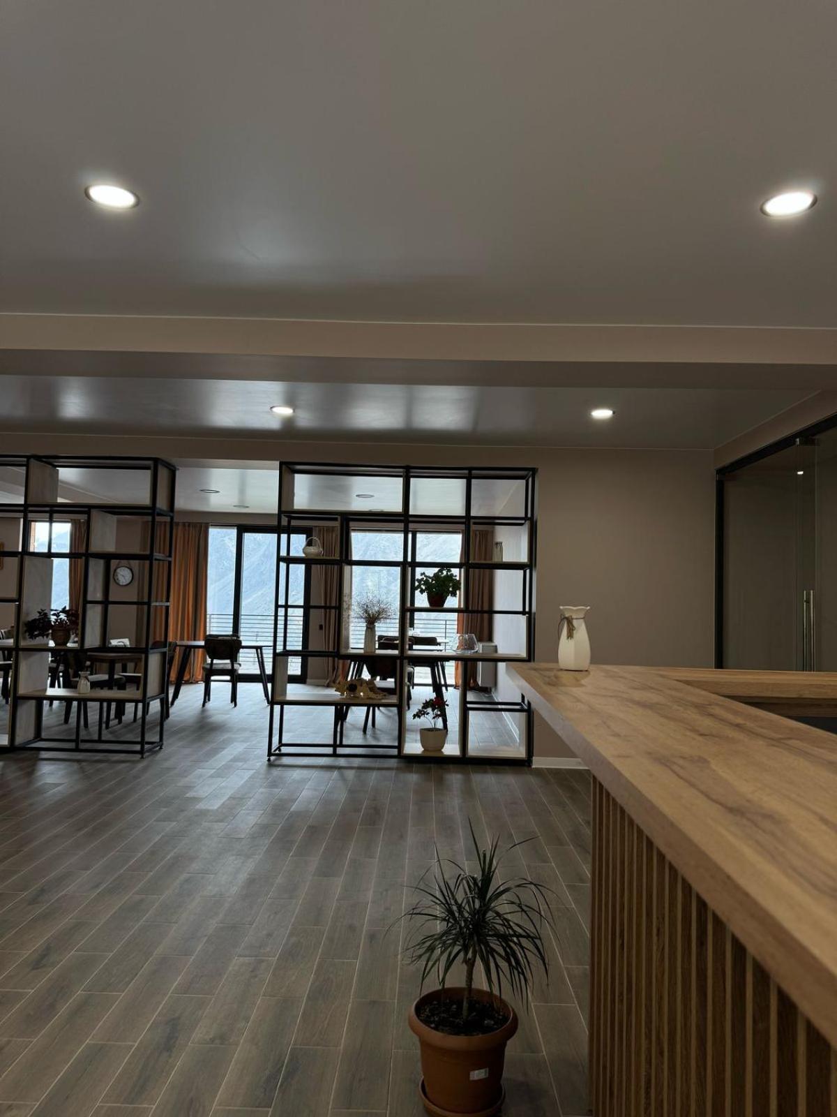 Kazbegi Hotel Grand View Dış mekan fotoğraf