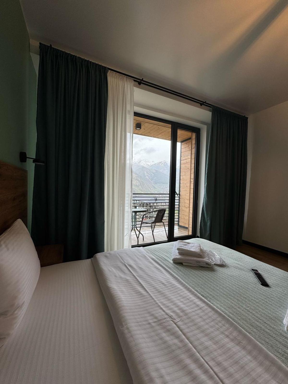 Kazbegi Hotel Grand View Dış mekan fotoğraf